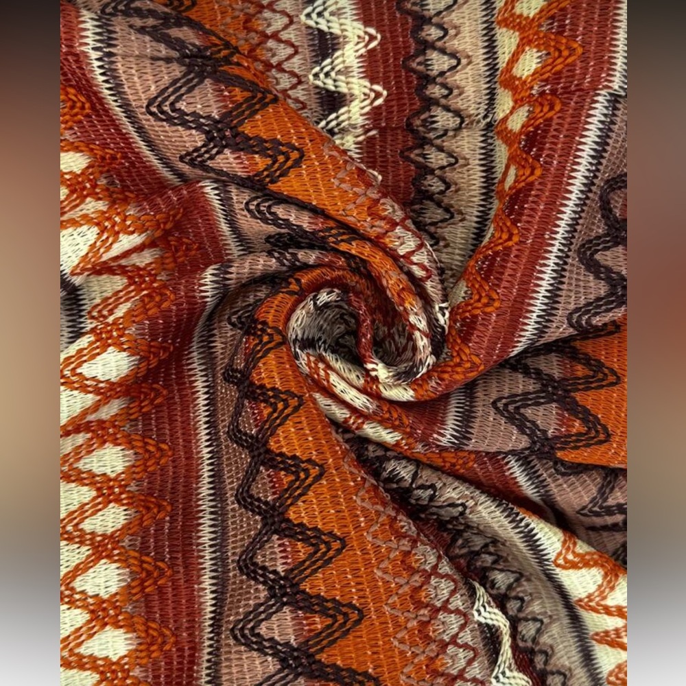 Women's Multicolor Patterned Top - Picture 6 of 7